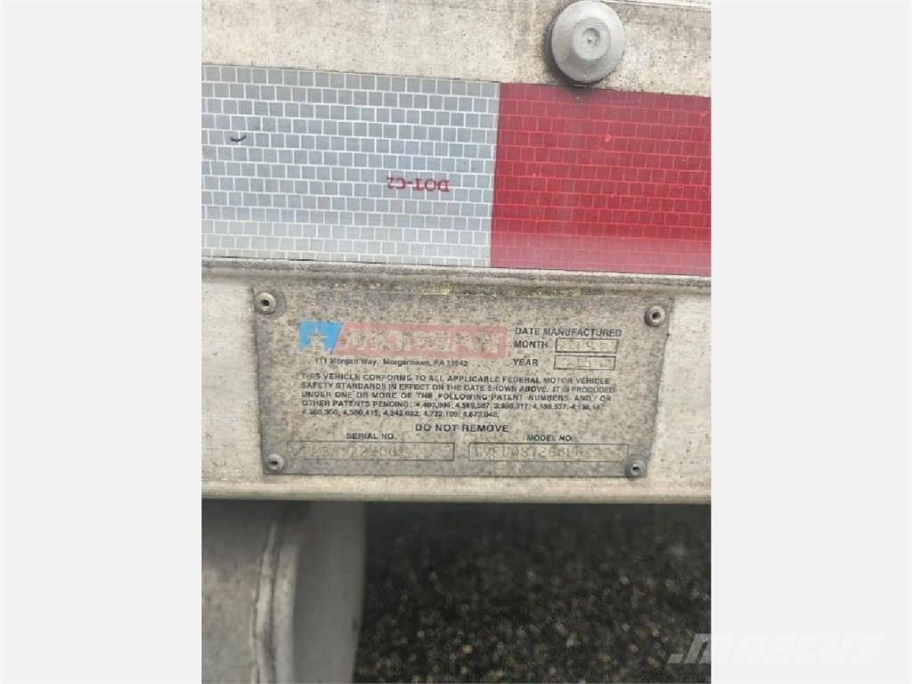 Hino 268 Грузовики-Фургоны