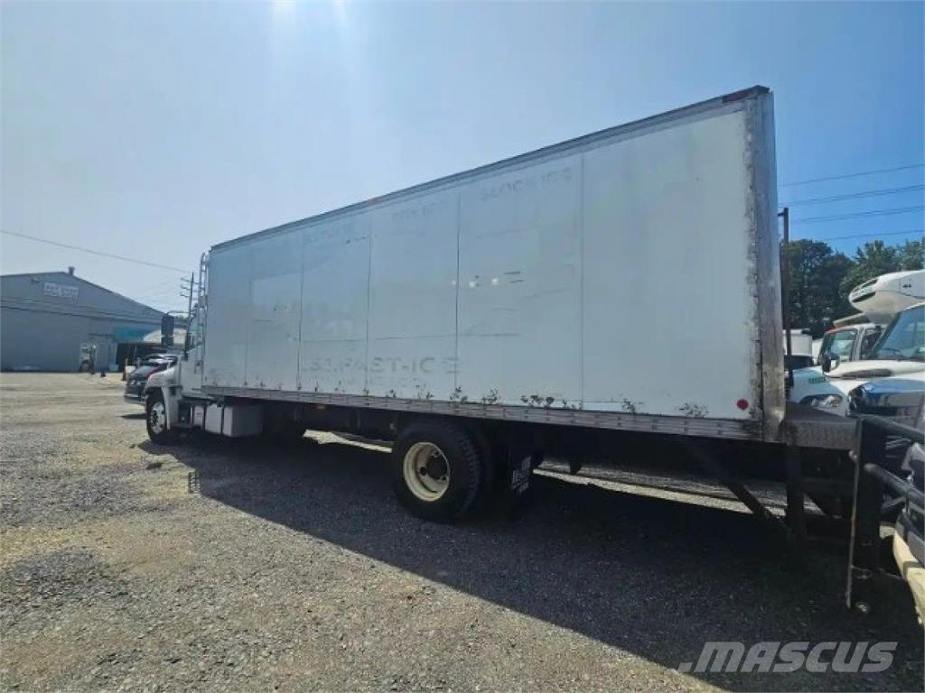 Hino 338 Грузовики-Рефрижераторы