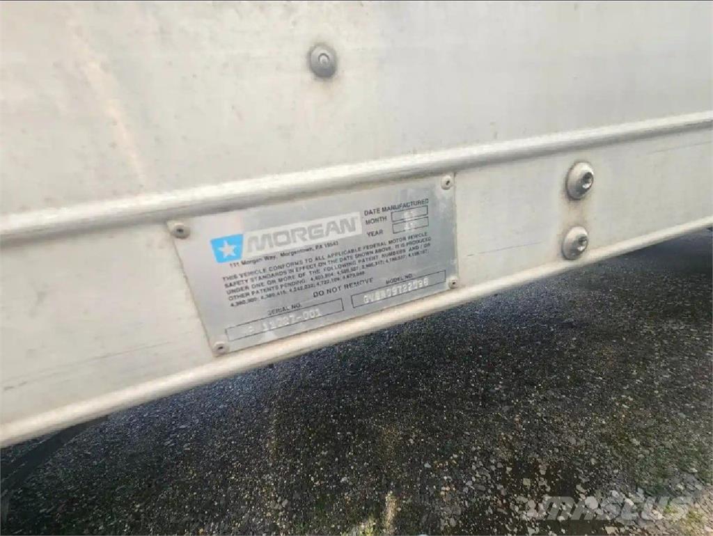 Hino 338 Грузовики-Рефрижераторы