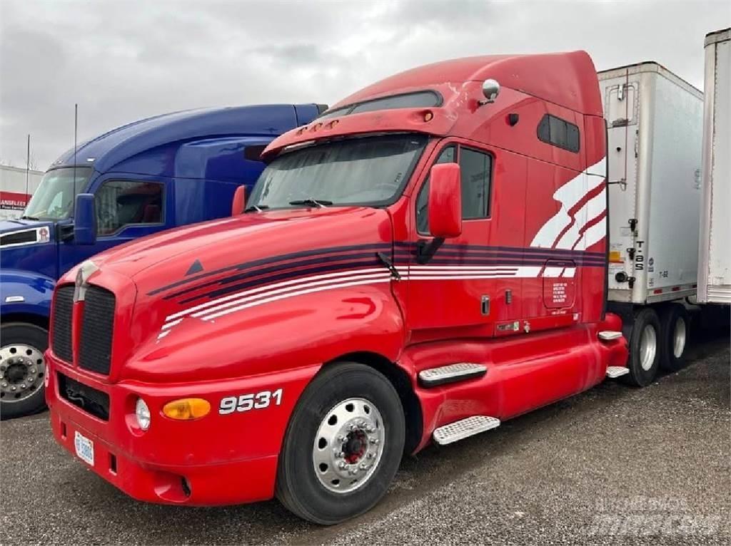 Kenworth T-2000 Седельные тягачи