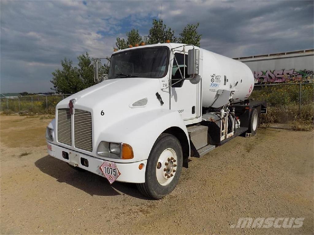 Kenworth T300 Специальные грузовики
