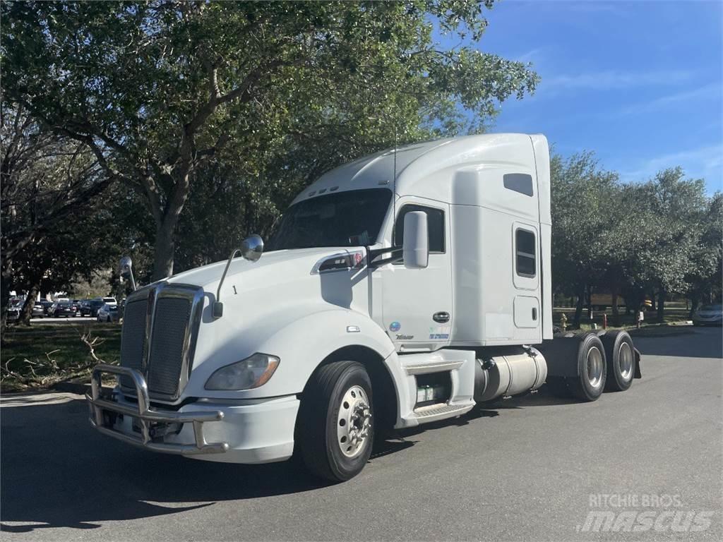 Kenworth T680 Седельные тягачи