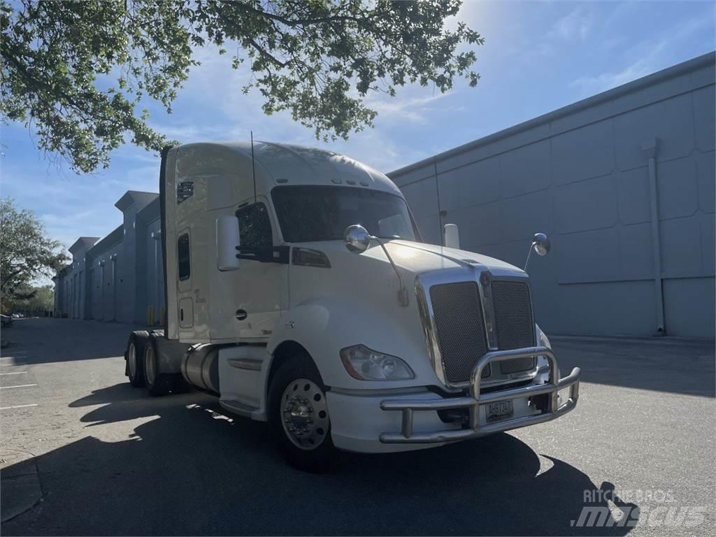 Kenworth T680 Седельные тягачи