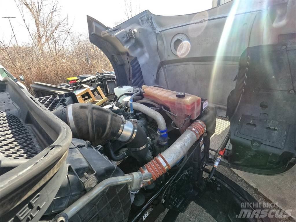 Kenworth T680 Седельные тягачи