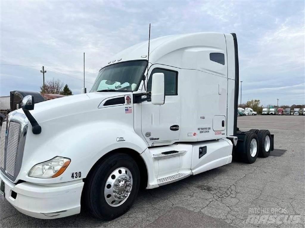 Kenworth T680 Седельные тягачи