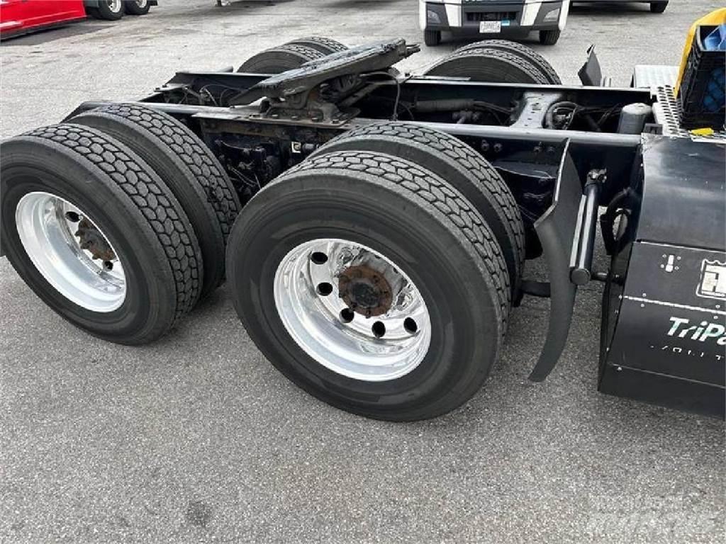 Kenworth T680 Седельные тягачи