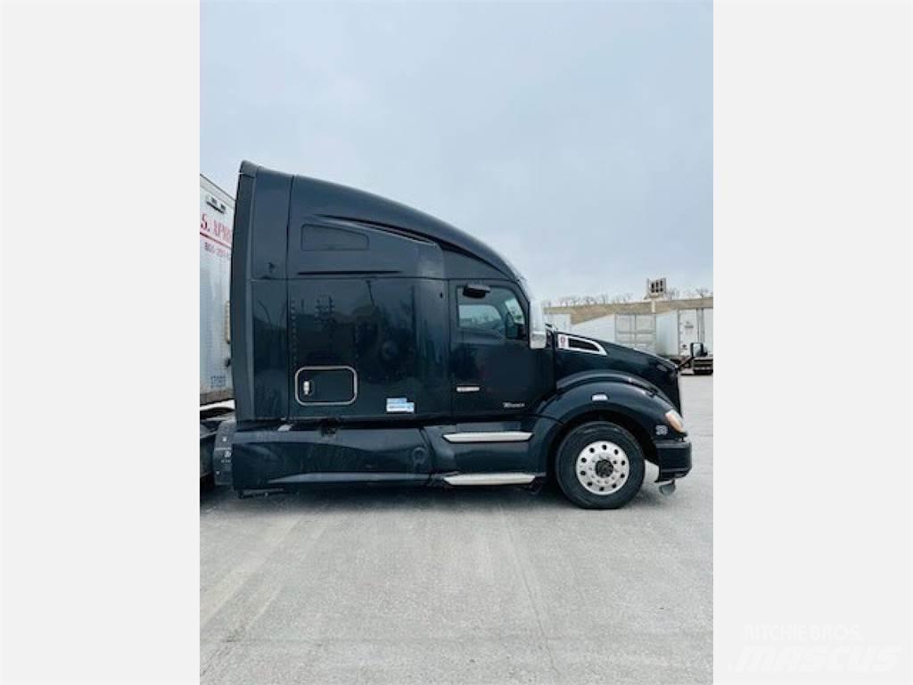 Kenworth T680 Седельные тягачи