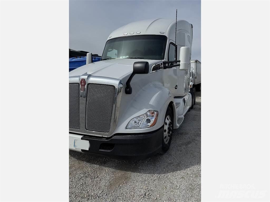 Kenworth T680 Седельные тягачи