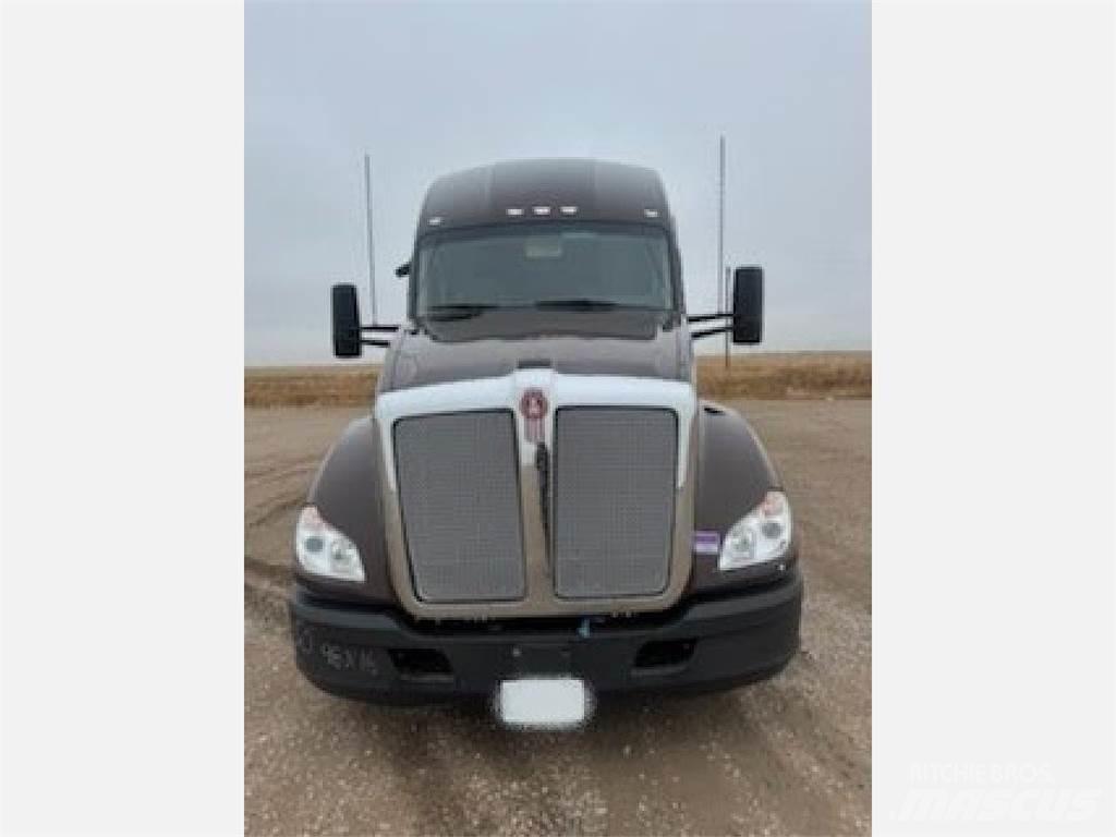Kenworth T680 Седельные тягачи