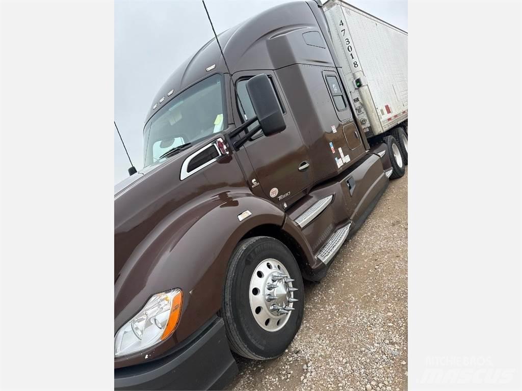Kenworth T680 Седельные тягачи