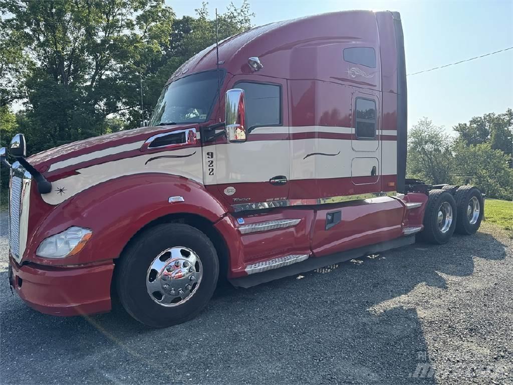 Kenworth T680 Седельные тягачи