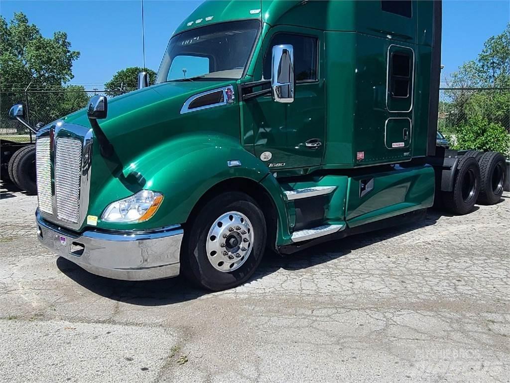 Kenworth T680 Седельные тягачи