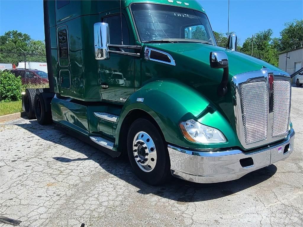 Kenworth T680 Седельные тягачи
