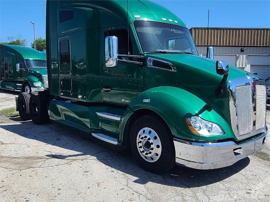 Kenworth T680 Седельные тягачи