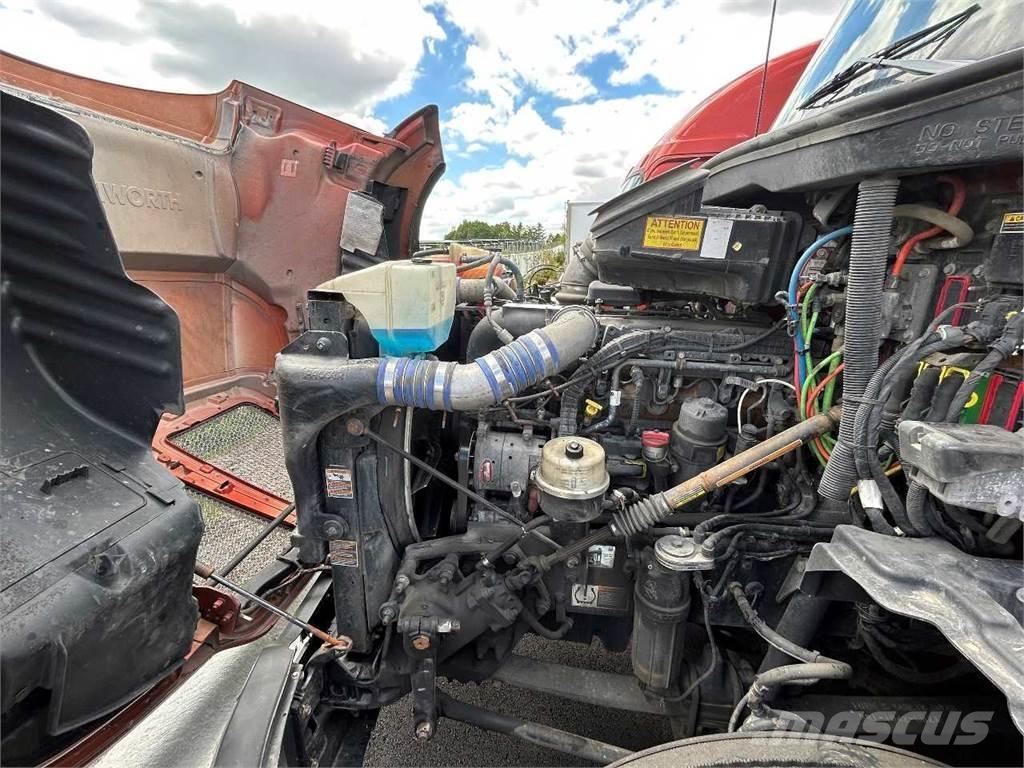 Kenworth T680 Седельные тягачи