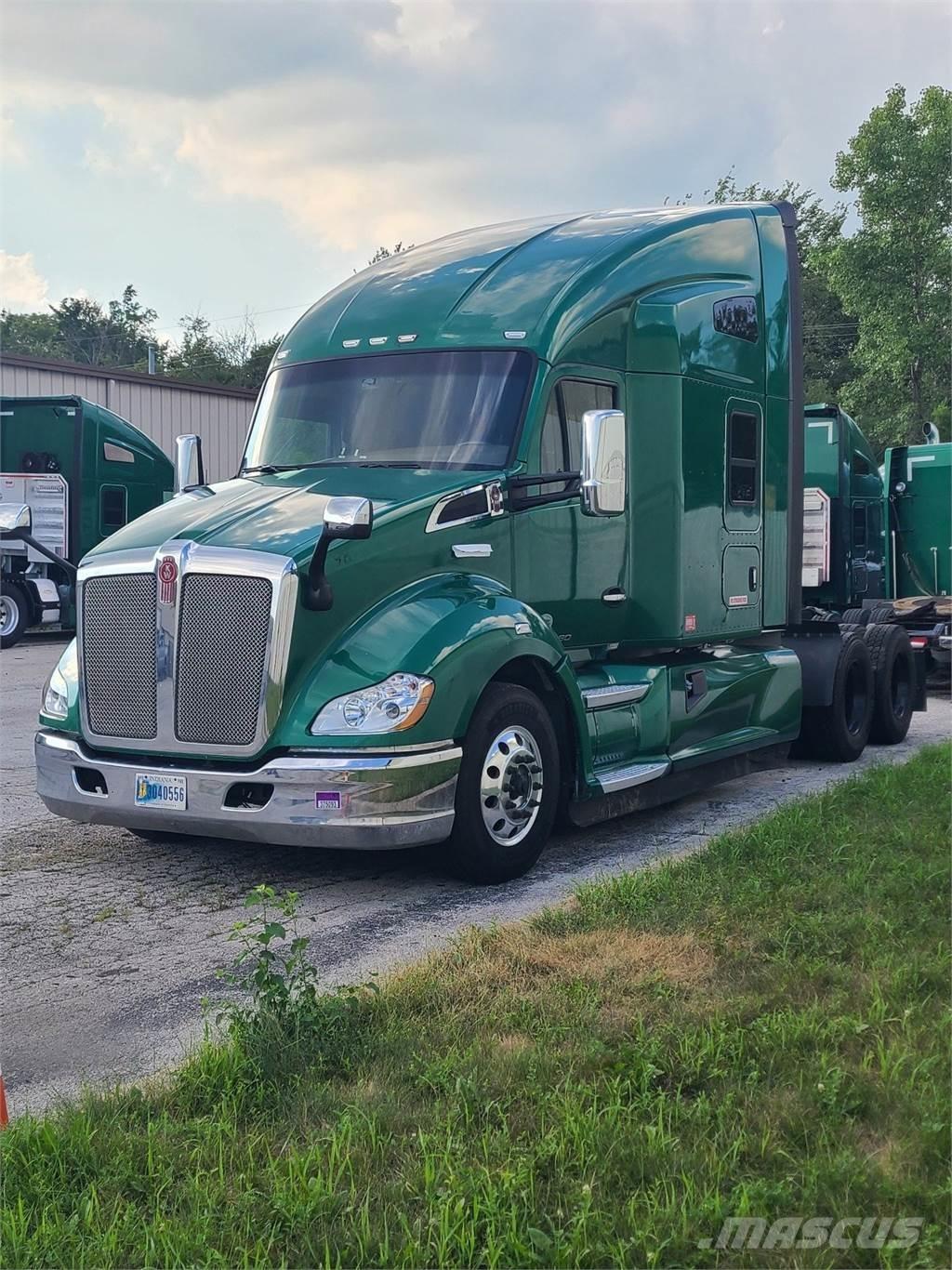 Kenworth T680 Седельные тягачи