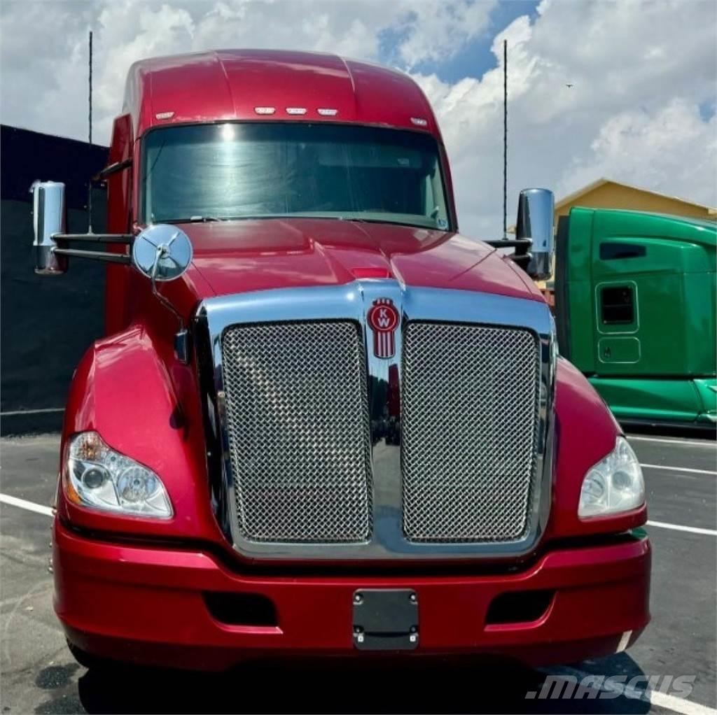 Kenworth T680 Седельные тягачи