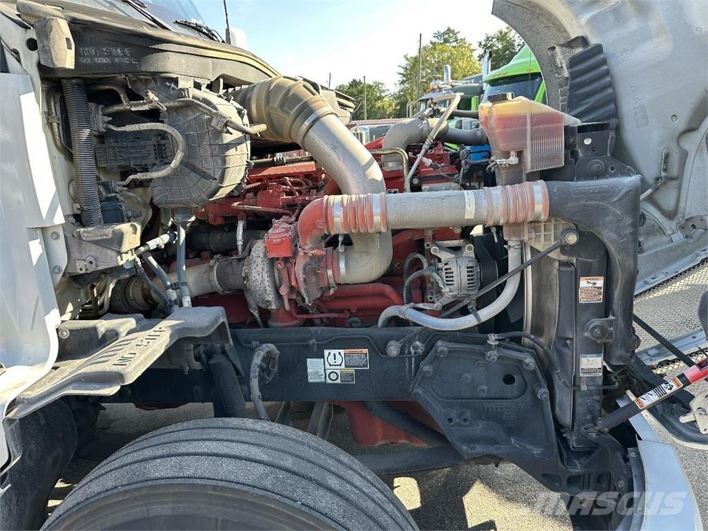 Kenworth T680 Седельные тягачи