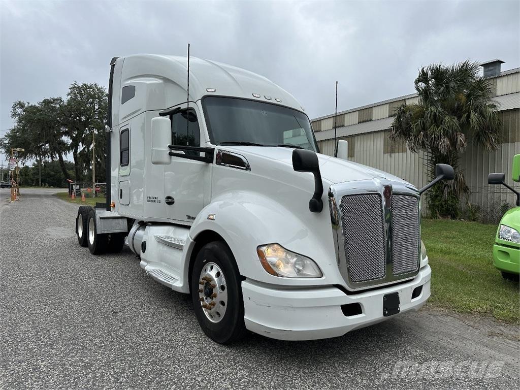 Kenworth T680 Седельные тягачи