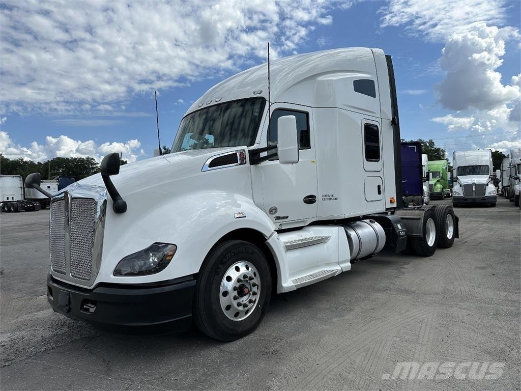 Kenworth T680 Седельные тягачи