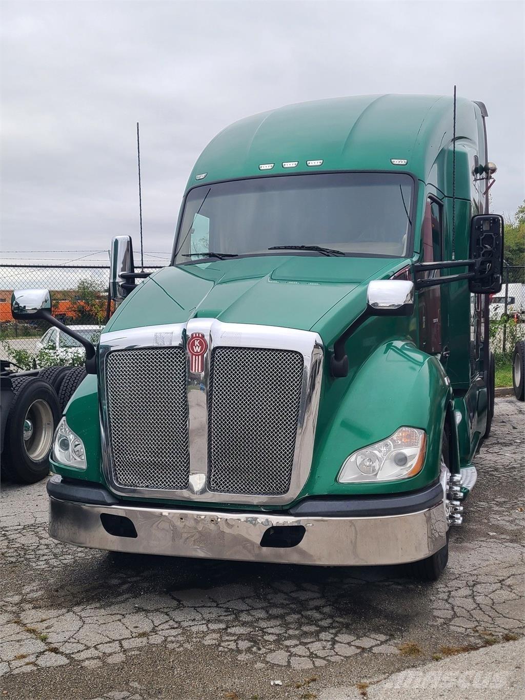 Kenworth T680 Седельные тягачи