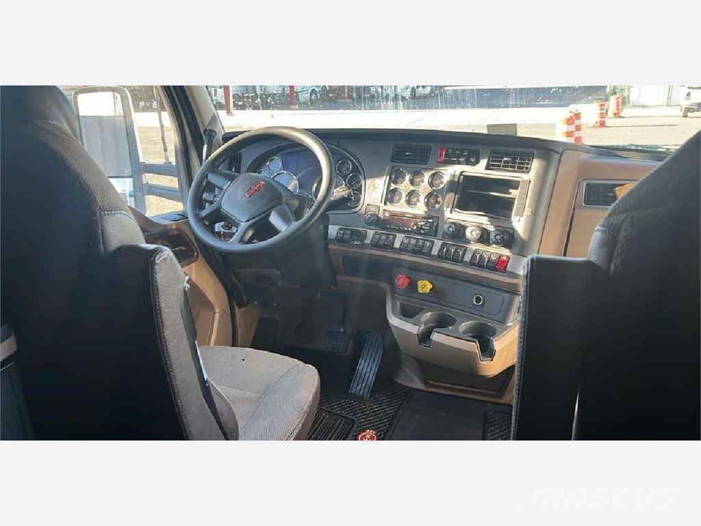 Kenworth T680 Седельные тягачи