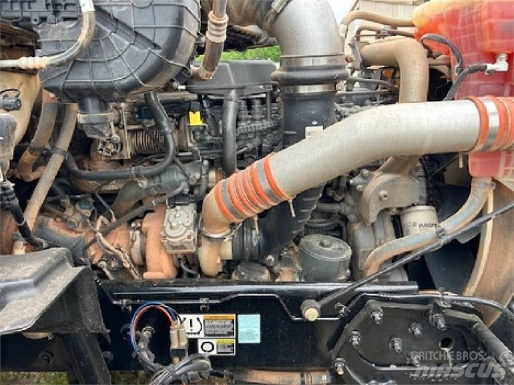 Kenworth T880 Седельные тягачи