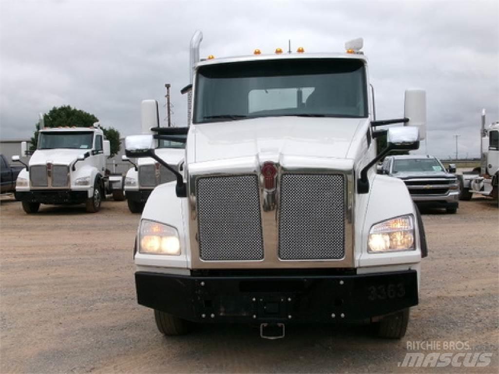 Kenworth T880 Седельные тягачи