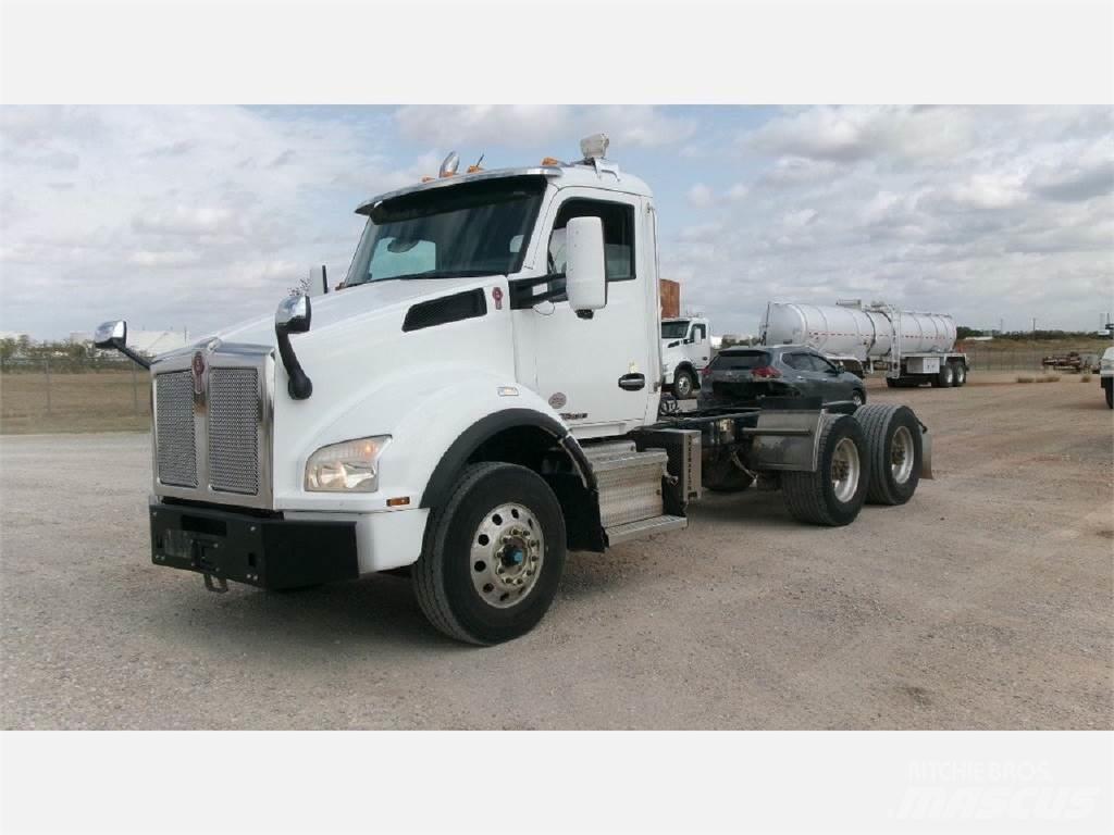 Kenworth T880 Седельные тягачи