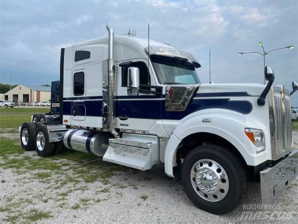 Kenworth W990 Седельные тягачи
