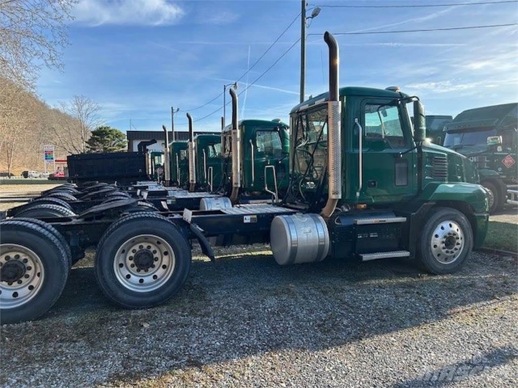 Mack AN64T Седельные тягачи