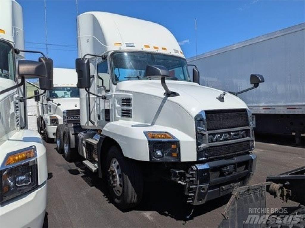 Mack AN64T Седельные тягачи