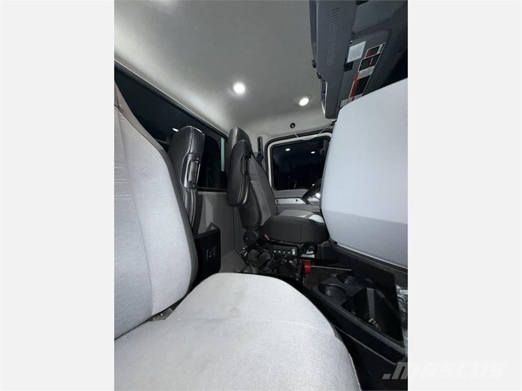 Mack AN64T Седельные тягачи