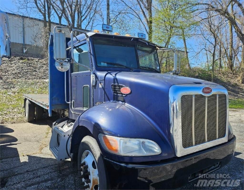 Peterbilt 337 Грузовики-платформы/боковая разгрузка