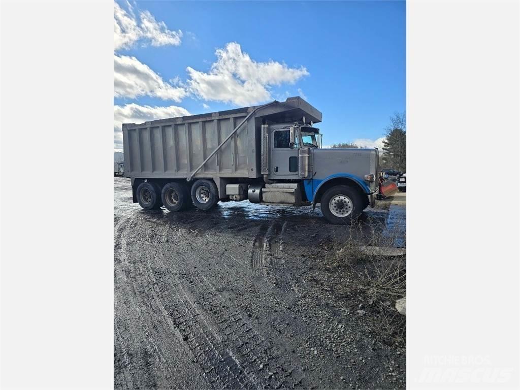 Peterbilt 388 Грузовики-Самосвалы