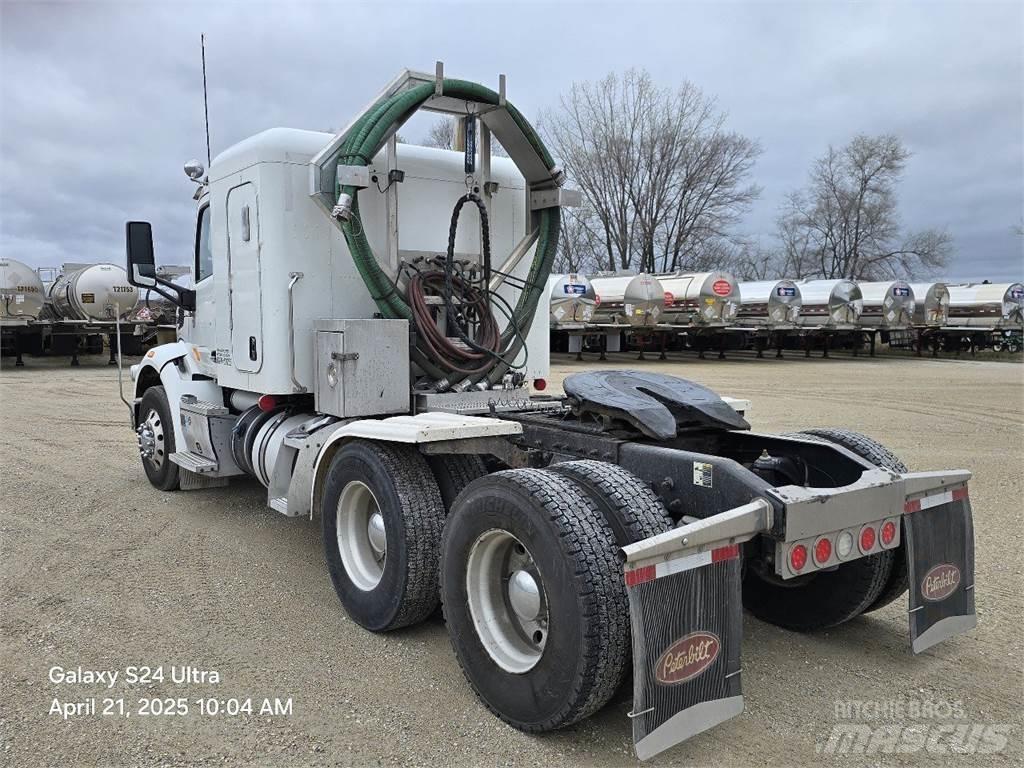 Peterbilt 567 Седельные тягачи