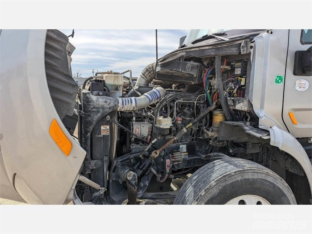 Peterbilt 579 Специальные грузовики
