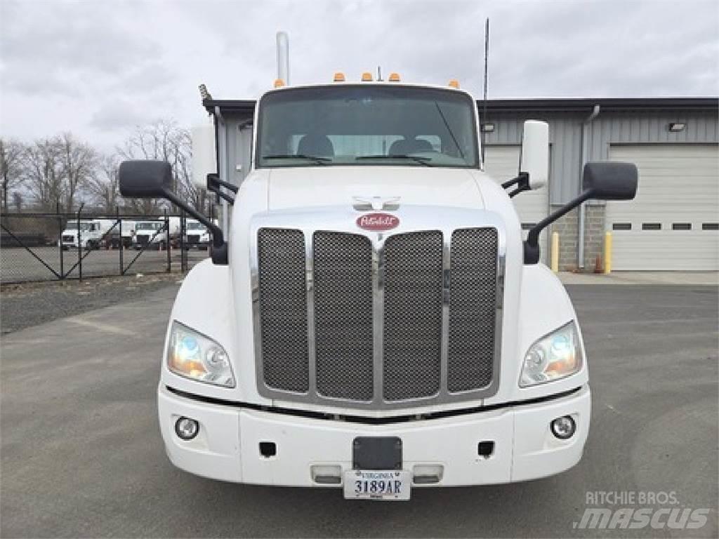 Peterbilt 579 Седельные тягачи