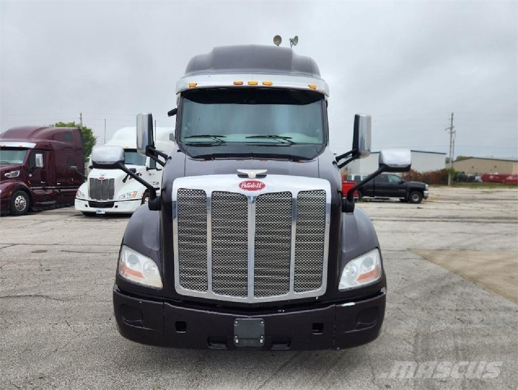 Peterbilt 579 Седельные тягачи