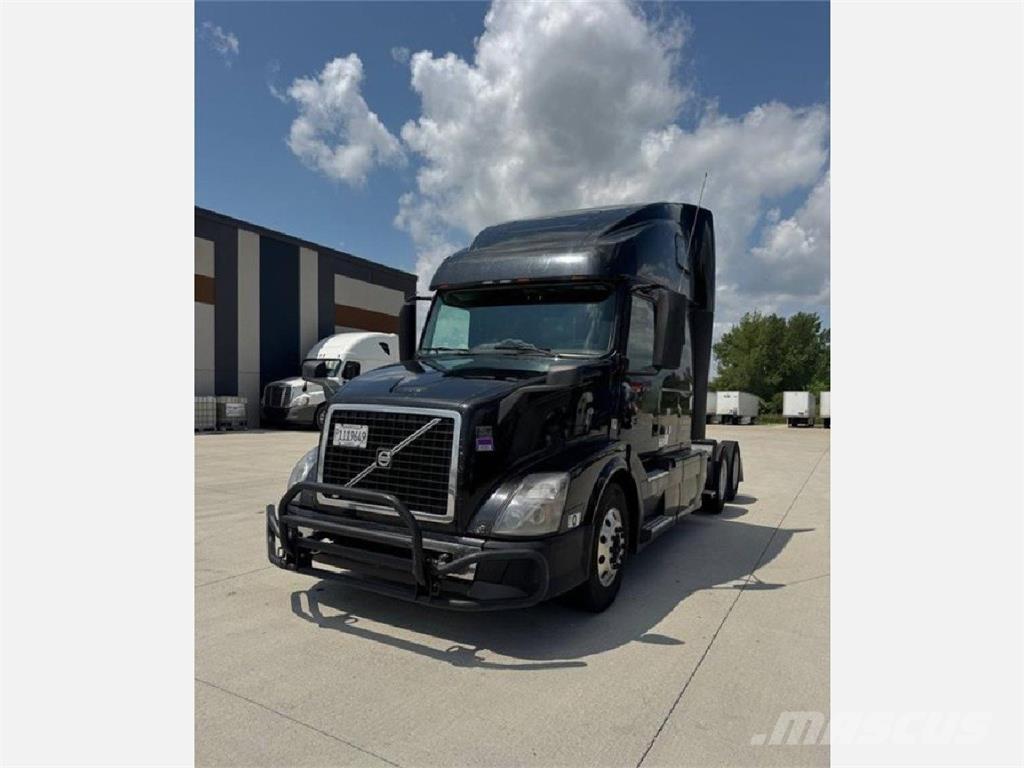 Volvo VNL 760 Седельные тягачи