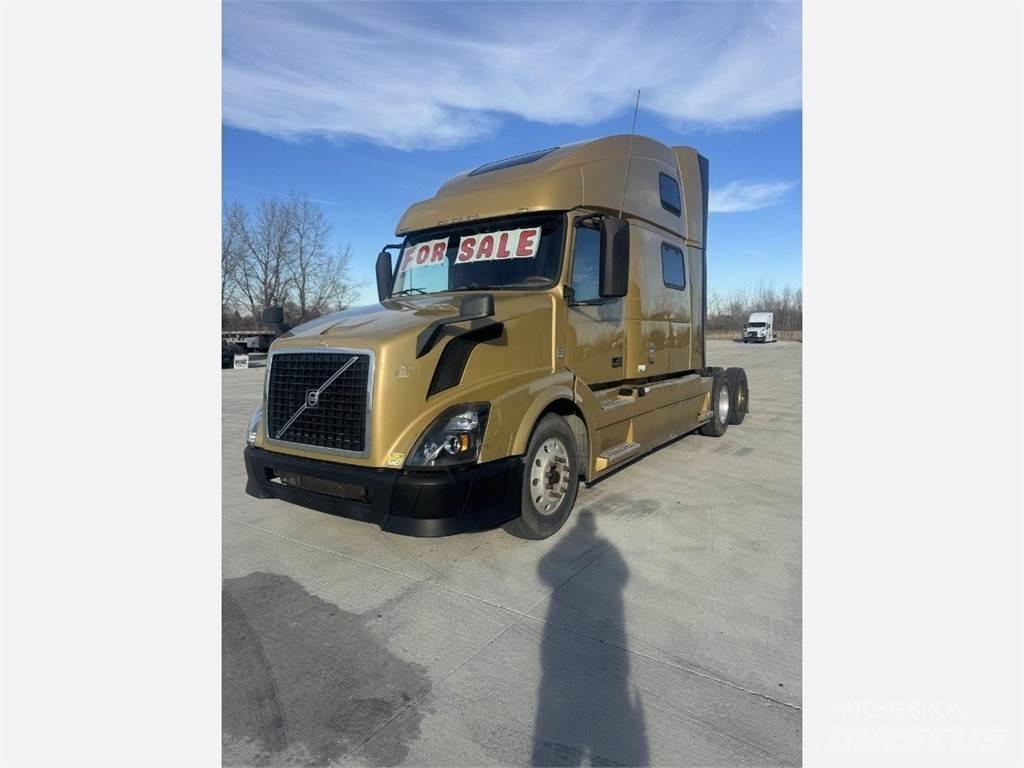 Volvo VNL 780 Седельные тягачи