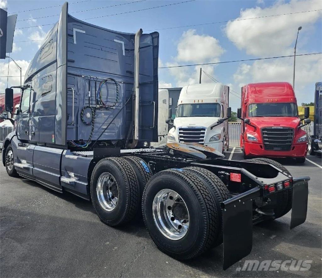 Volvo VNL64T760 Седельные тягачи