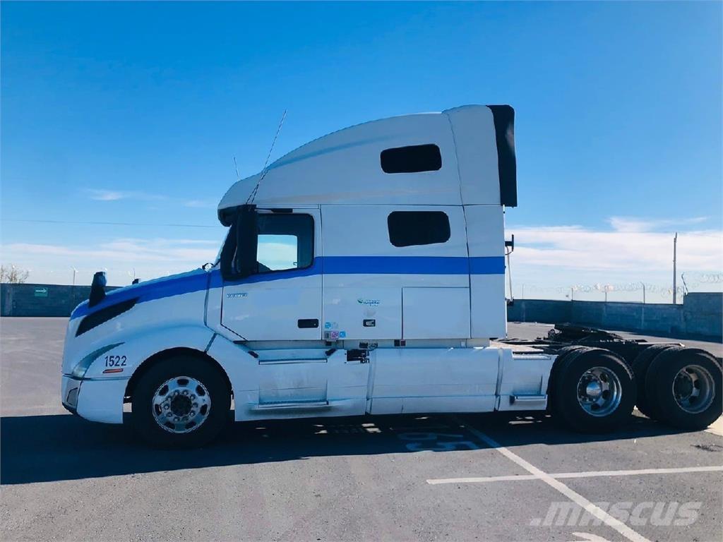 Volvo VNL64T760 Седельные тягачи