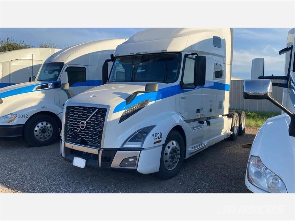 Volvo VNL64T760 Седельные тягачи