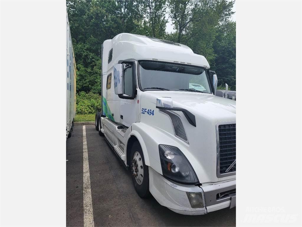 Volvo VNL64T780 Седельные тягачи