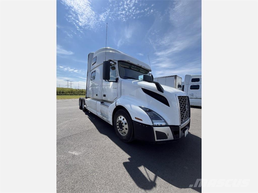 Volvo VNL860 Седельные тягачи