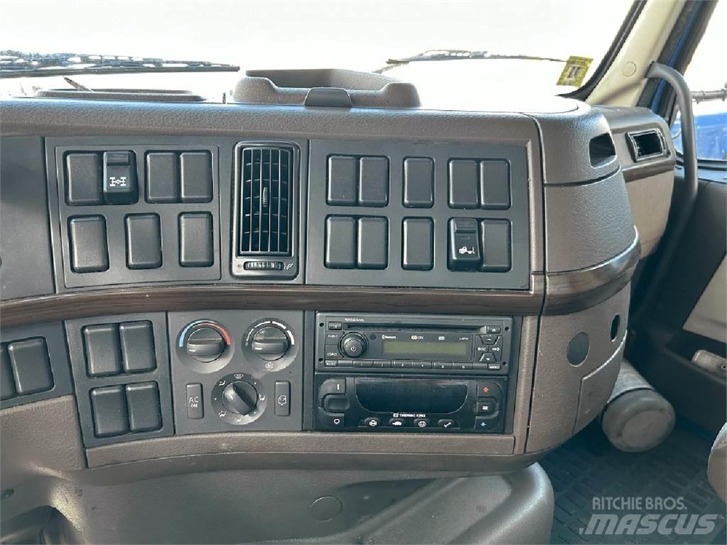 Volvo VNM64T200 Грузовики-Рефрижераторы