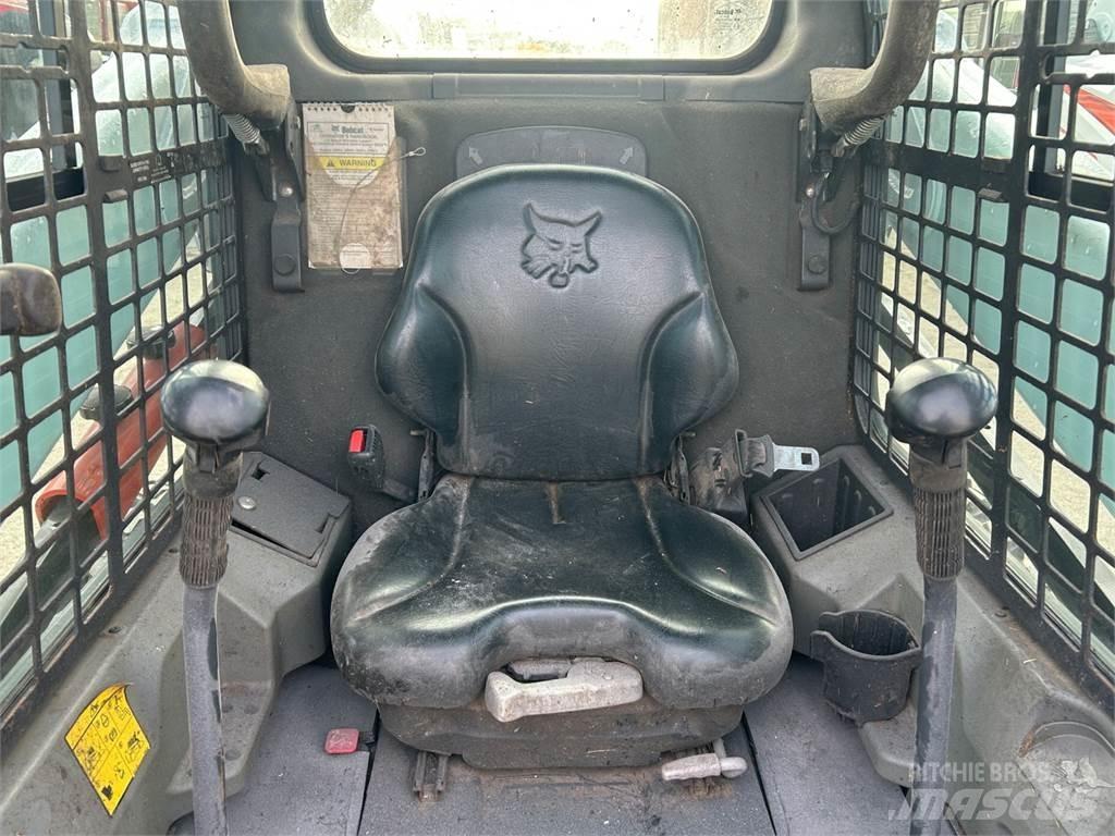 Bobcat S530 Мини-погрузчики