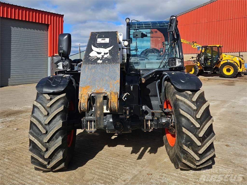 Bobcat TL38.70 Телескопические погрузчики