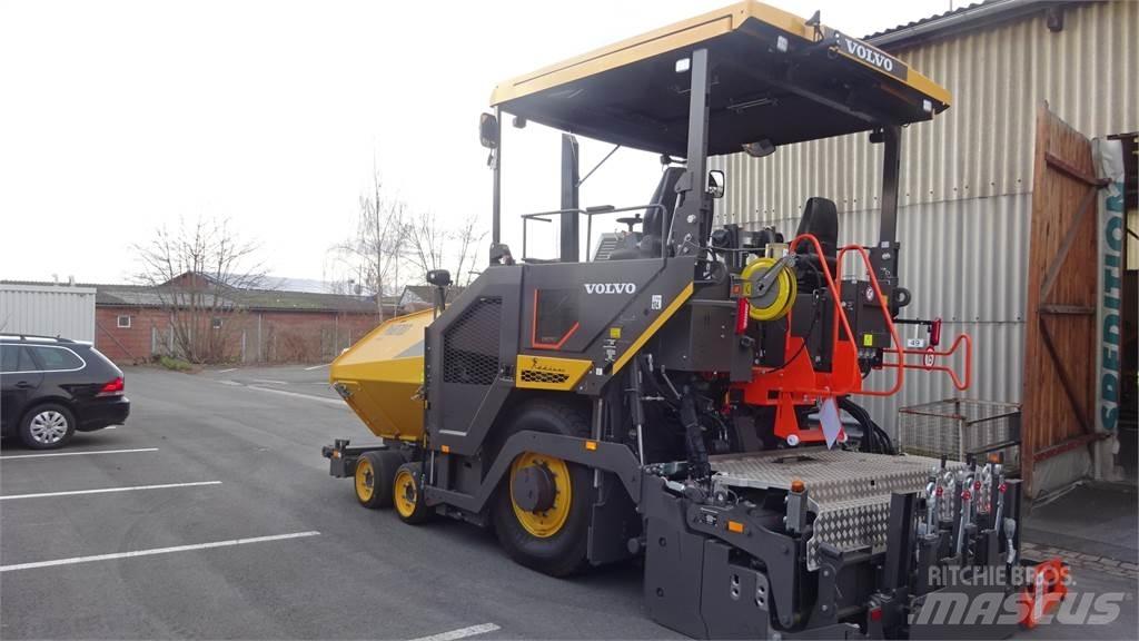  P6870D P6870D Асфальтоукладчики
